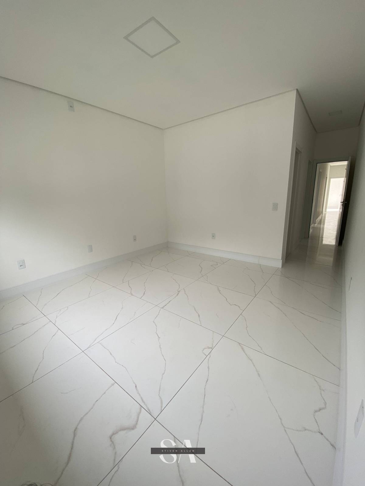Casa à venda com 3 quartos, 196m² - Foto 8